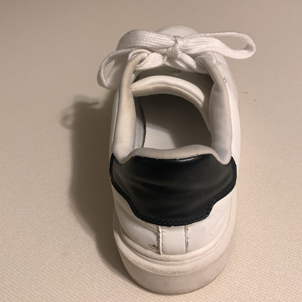 A New Day Women’s White Sneakers - Picture 3 of 8